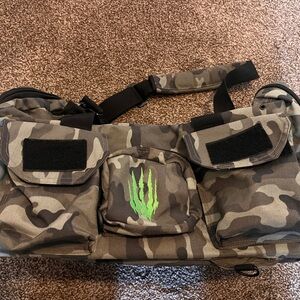 Bear Komplex Camouflage Gym Bag